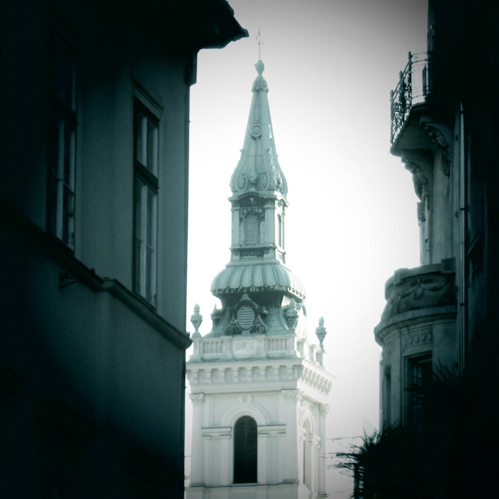 Lea Hennrich: Glockenturm Budapest