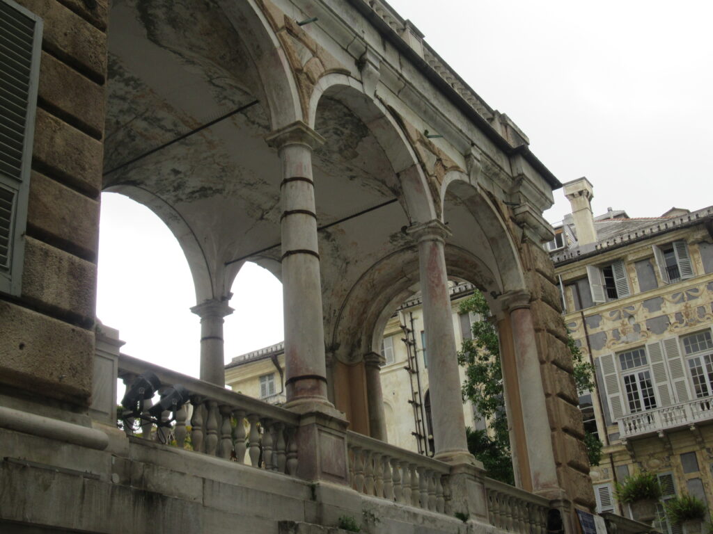 Fassade in der Altstadt von Genua