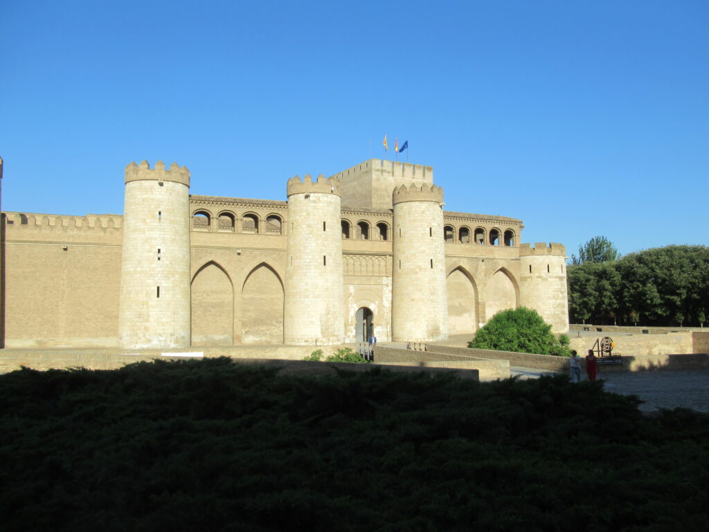 Der Aljaferia Palast von außen